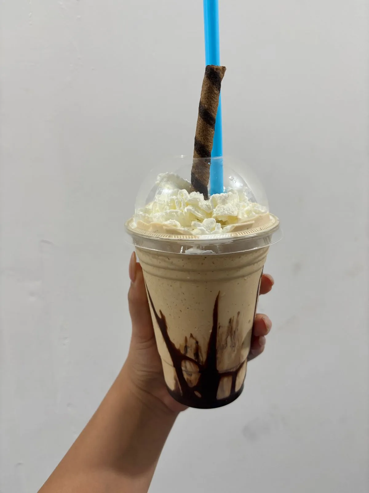 Frappé y Papas Fritas